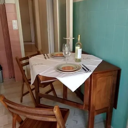Cozy For Piano Lovers In Corfu Town