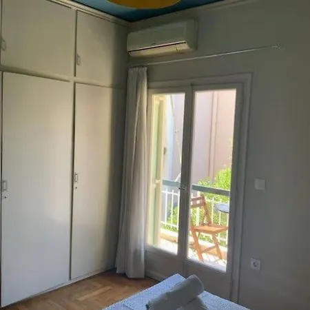 Cozy For Piano Lovers In Corfu Town Apartment Corfu (city)